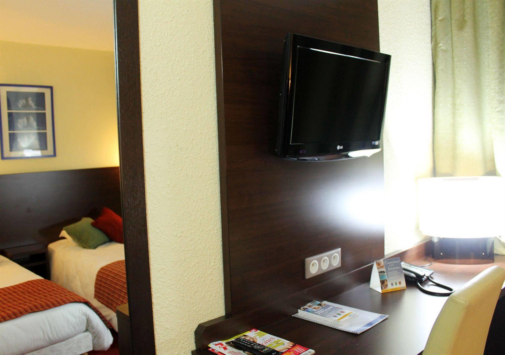 The Originals City, Hotel Paris Sud, Orly-德拉韦伊 外观 照片